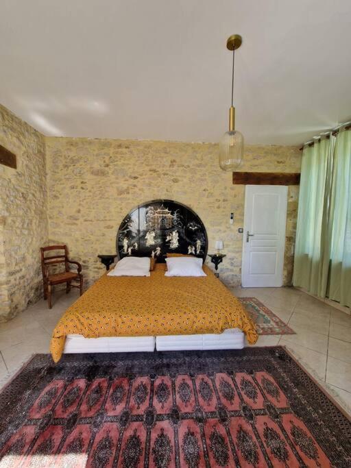 Demeure En Pierre Avec Piscine Privee Villa Etauliers Luaran gambar